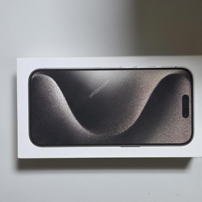 ������ 15���� 256GB