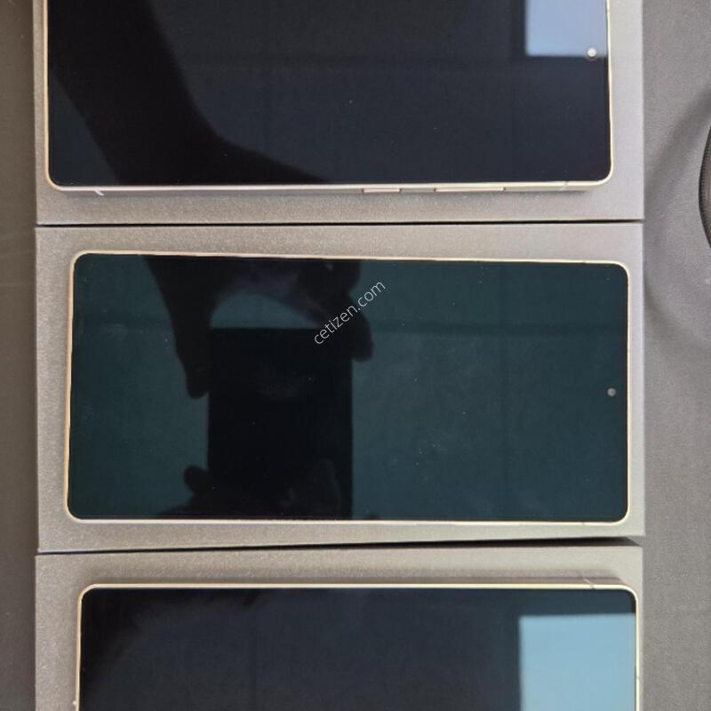 S25 ��Ʈ�� 512 ƼŸ������ SKT�� �������� 3��