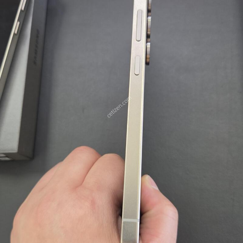 S25 ��Ʈ�� 512 ƼŸ������ SKT�� �������� 3��