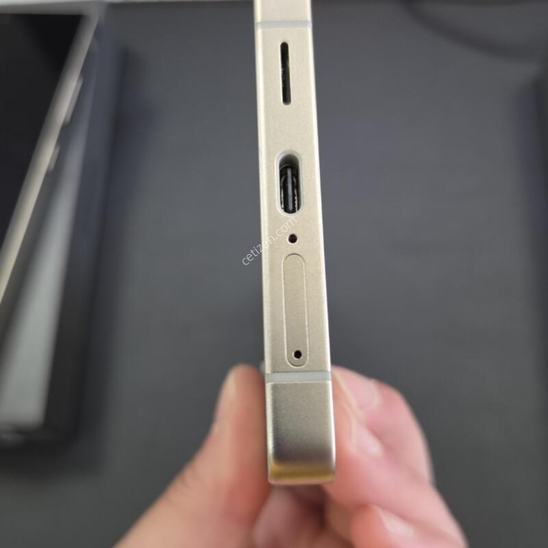 S25 ��Ʈ�� 512 ƼŸ������ SKT�� �������� 3��