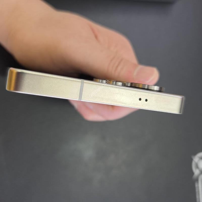 S25 ��Ʈ�� 512 ƼŸ������ SKT�� �������� 3��