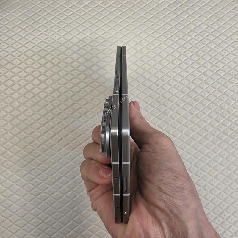 ������ Z����7�ǹ� A�� 256GB SM-F966N �Ǹ� �ڽ� ���� �Ⱦƿ�.