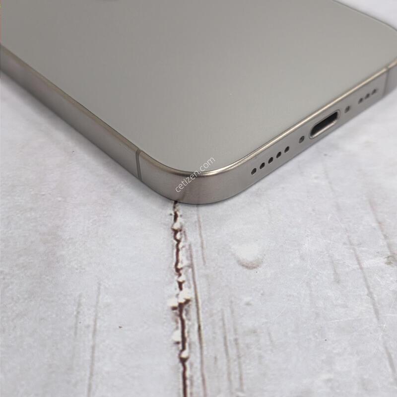 15���� 256GB