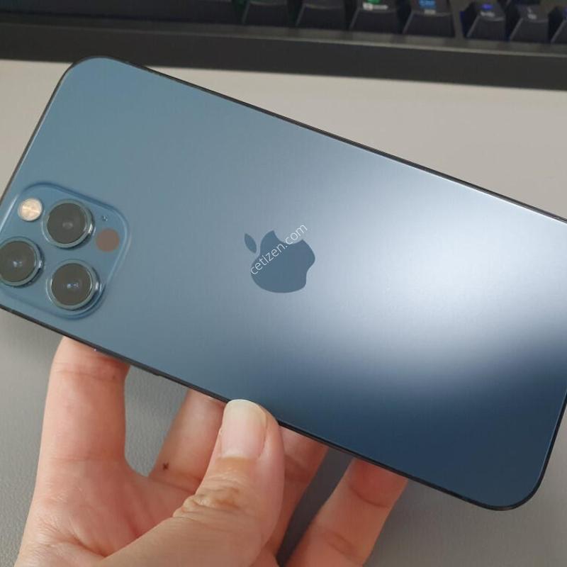 ������12 ���� / 128GB / �۽��� ���� / ���͸����� 66%