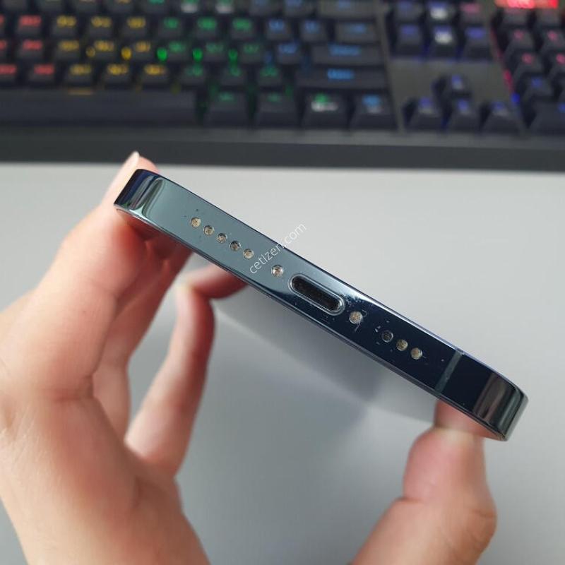 ������12 ���� / 128GB / �۽��� ���� / ���͸����� 66%