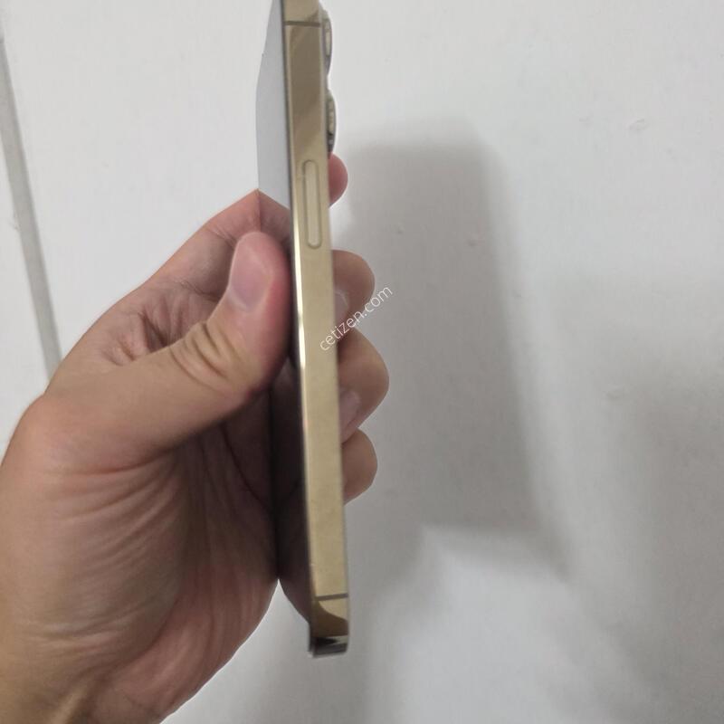 ������13���� 256GB.���͸�����100%��ü�� �̻��.ƯA��.���¸ſ� �����ϴ�.����Ż�,������� ��밡��