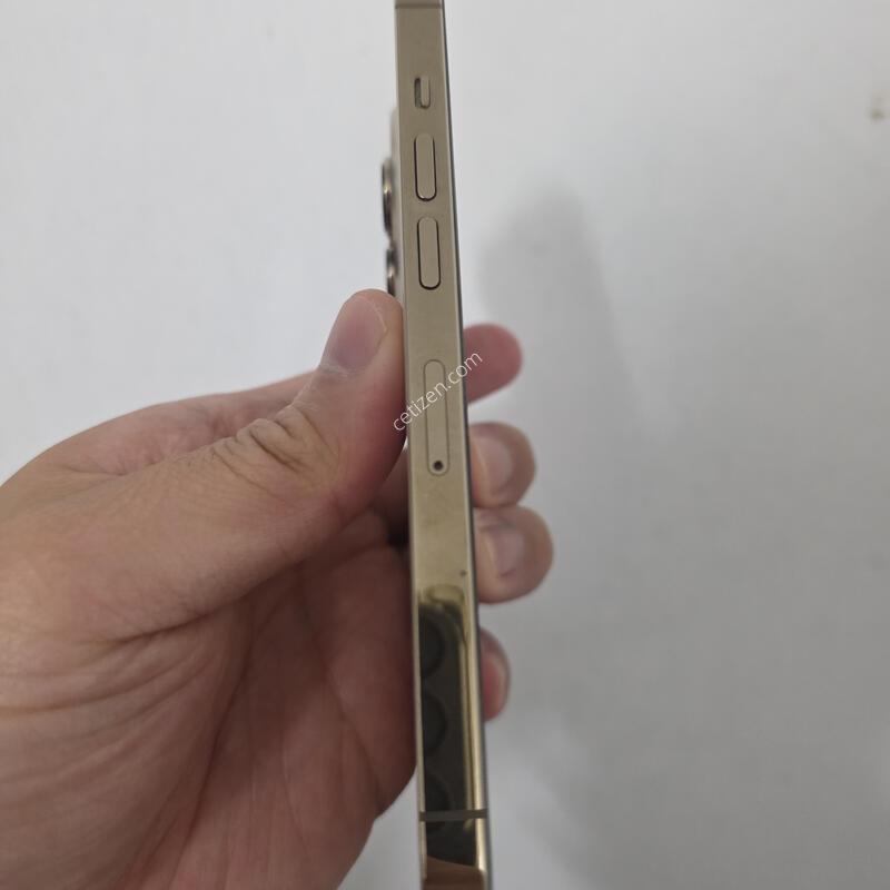 ������13���� 256GB.���͸�����100%��ü�� �̻��.ƯA��.���¸ſ� �����ϴ�.����Ż�,������� ��밡��