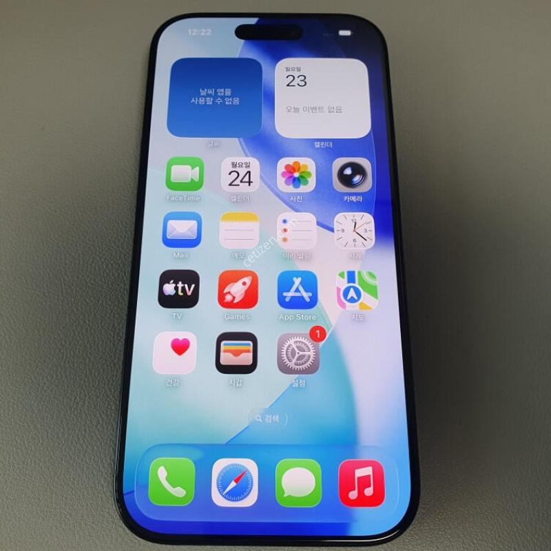 ������16 ���� / 256GB / ���� / ���͸����� 100%