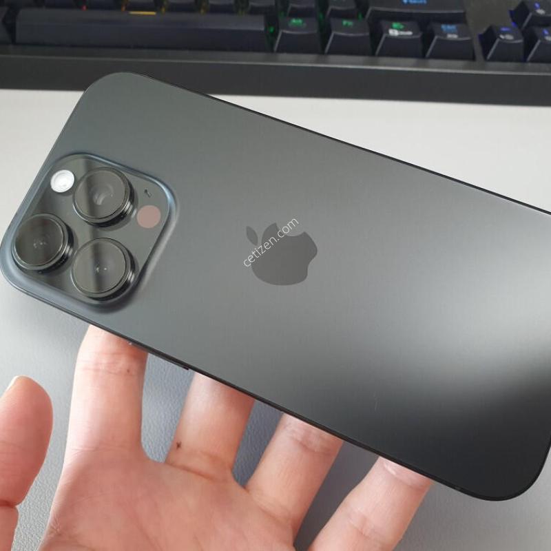 ������16 ���� / 256GB / ���� / ���͸����� 100%