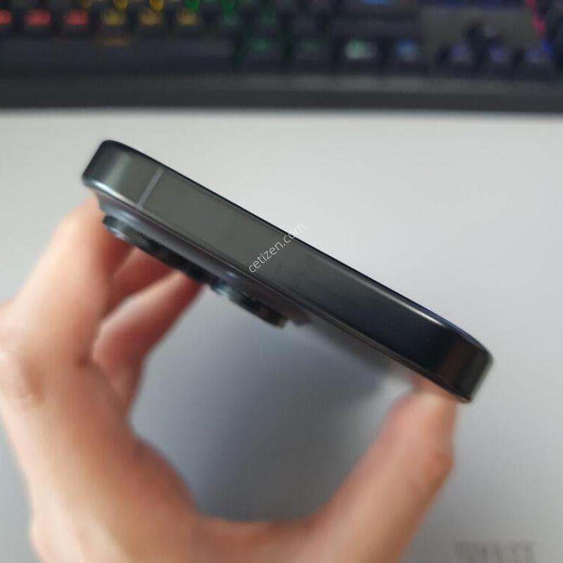 ������16 ���� / 256GB / ���� / ���͸����� 100%