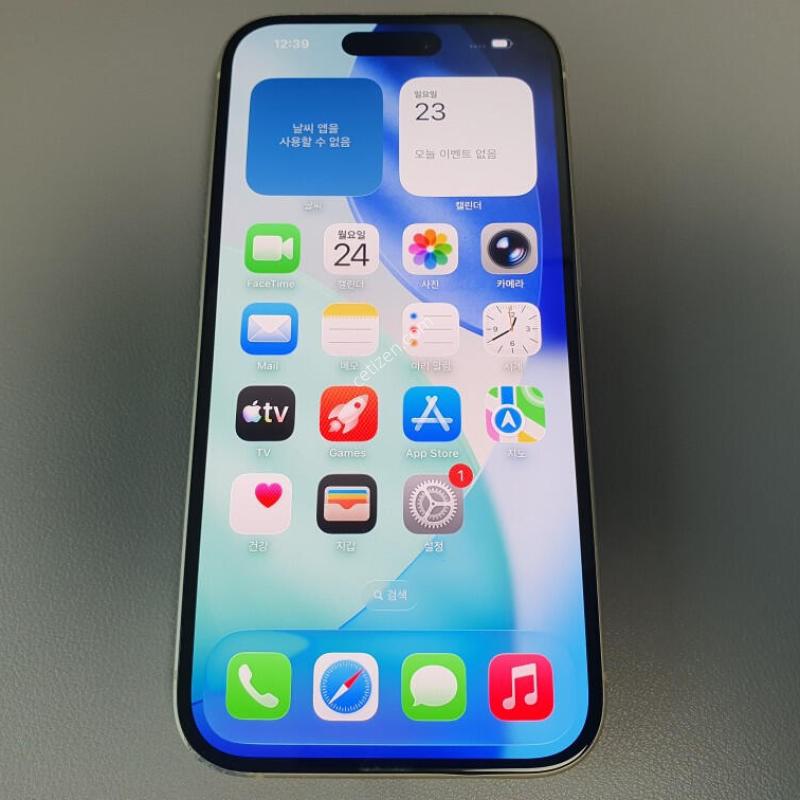 ������15 / 128GB / ���ο� / ���͸����� 83%