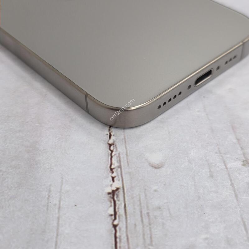 15���� 256GB