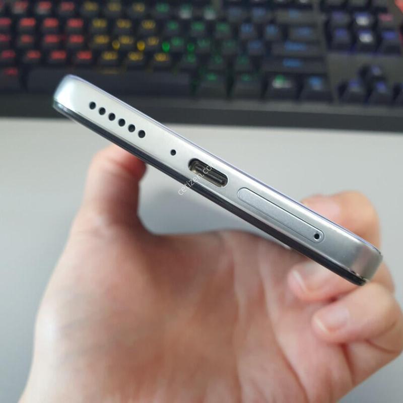 ȫ�̳�Ʈ11 ���� / 128GB / ���� ȭ��Ʈ