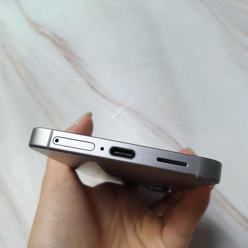 SK ������ S25 �ǹ� 256G S�� �Ǹ��մϴ�
