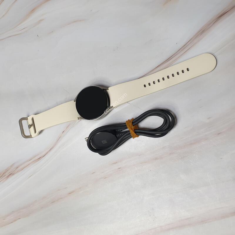 KT �����ÿ�ġ6 40mm LTE (R935) ũ�� ������ �Ǹ��մϴ�