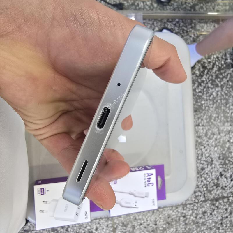 SK ���̵�8 (M166) 128G ����Ʈ�׸����� ����� �˴ϴ�