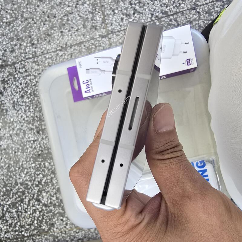 KT ����6(F956) 256G �ǹ����� �������� ����� �˴ϴ�