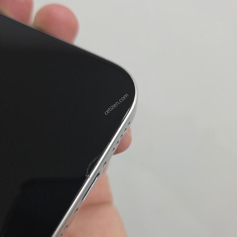 ������ 16���� 256GB ȭ��Ʈ
