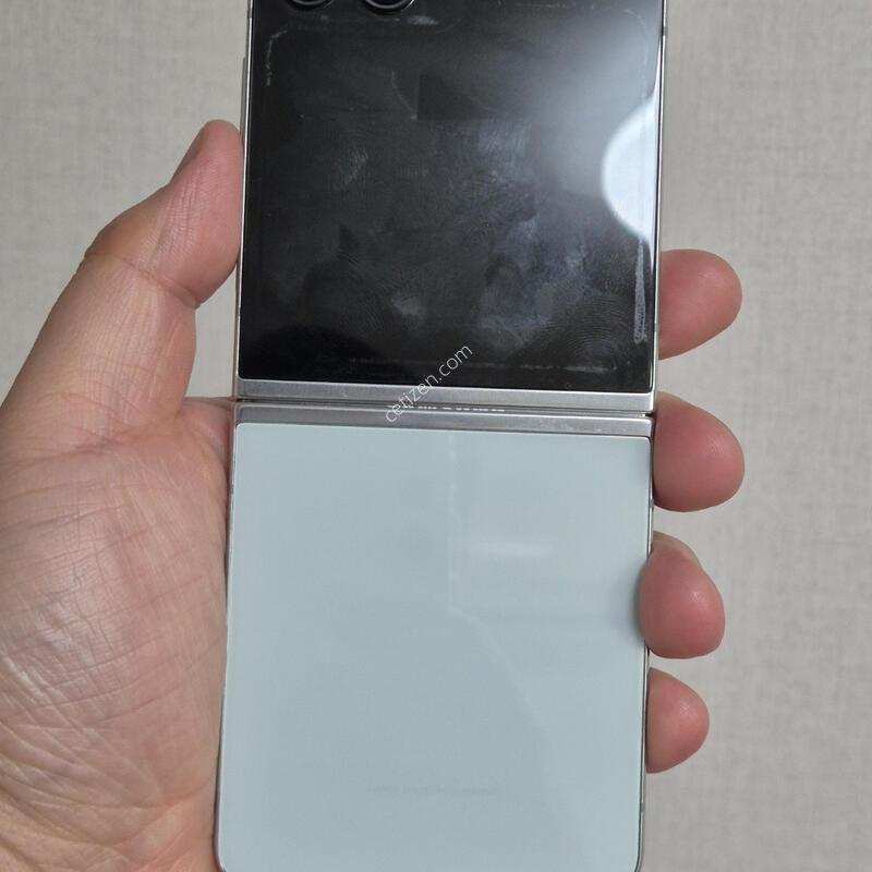 �ø�5 ��Ʈ LCD�� �����ϰ� �Ǹ��մϴ�.