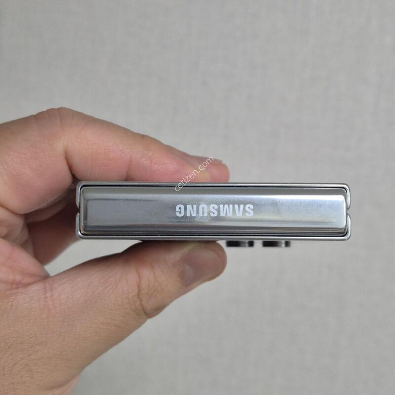 �ø�5 ��Ʈ LCD�� �����ϰ� �Ǹ��մϴ�.