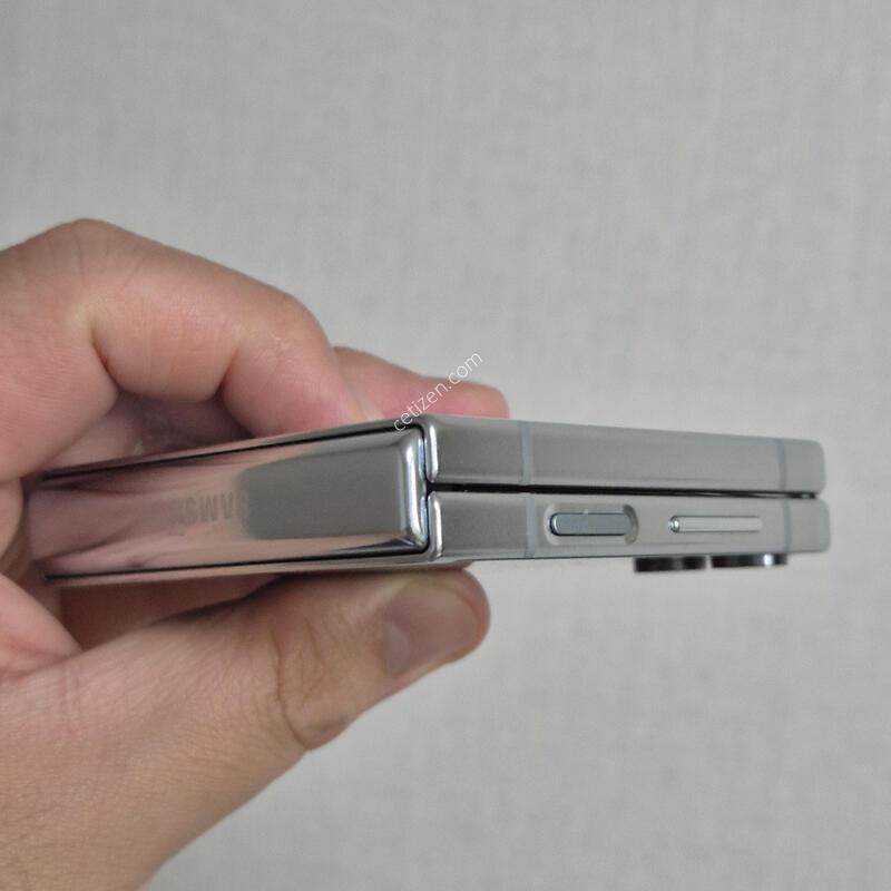 �ø�5 ��Ʈ LCD�� �����ϰ� �Ǹ��մϴ�.
