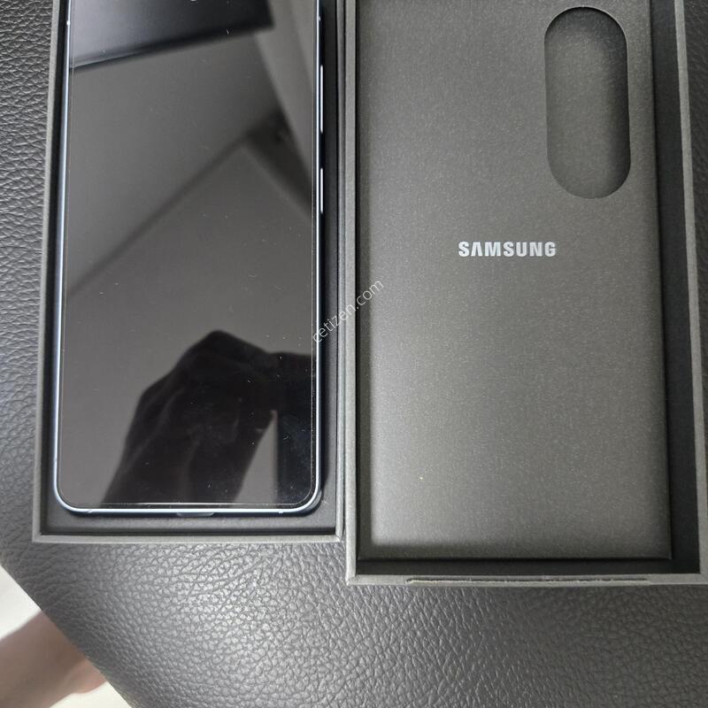 ������S26 256G ����Ʈ ���� SS�� �˴ϴ�.  ���þ��� ����