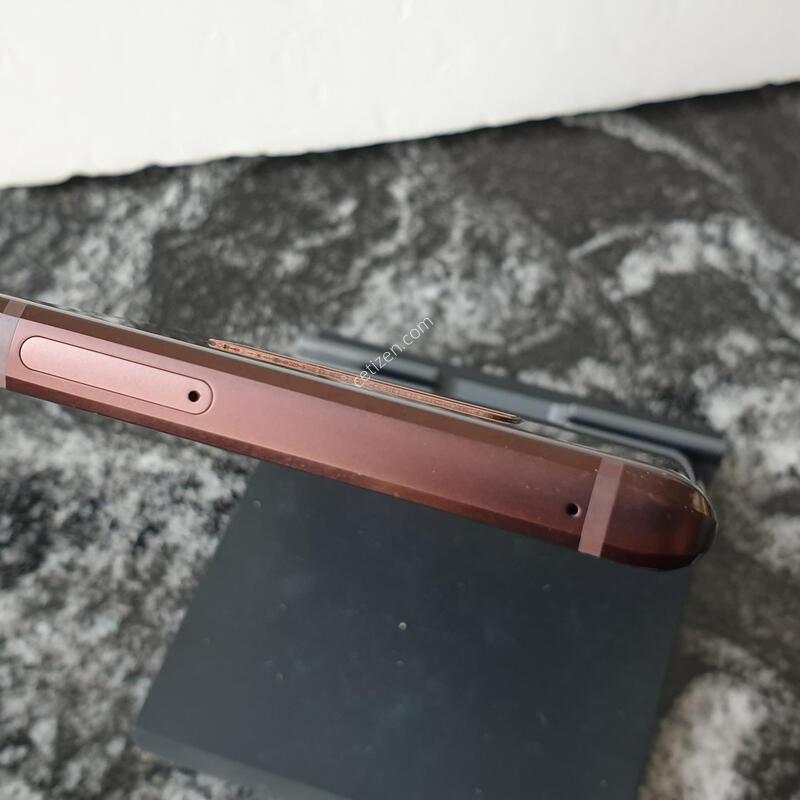 SK ��Ʈ9 (N960N) ���� 128�Ⱑ (0680009)