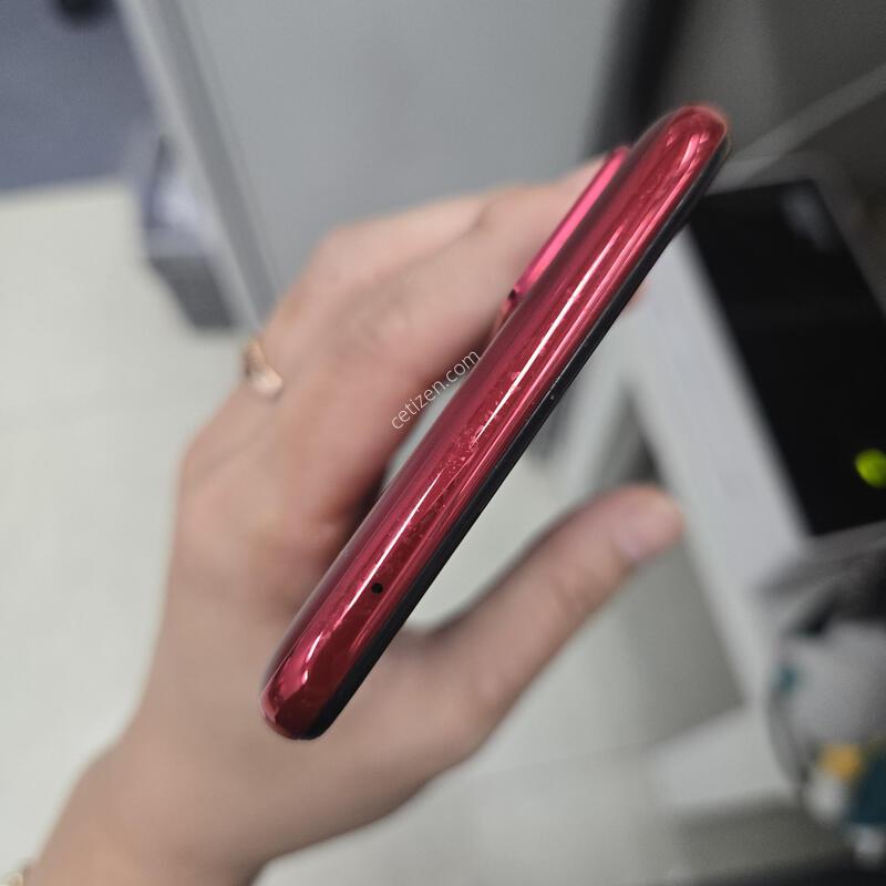LG Q52 ���� 64GB ���ܻ� �������� ��������