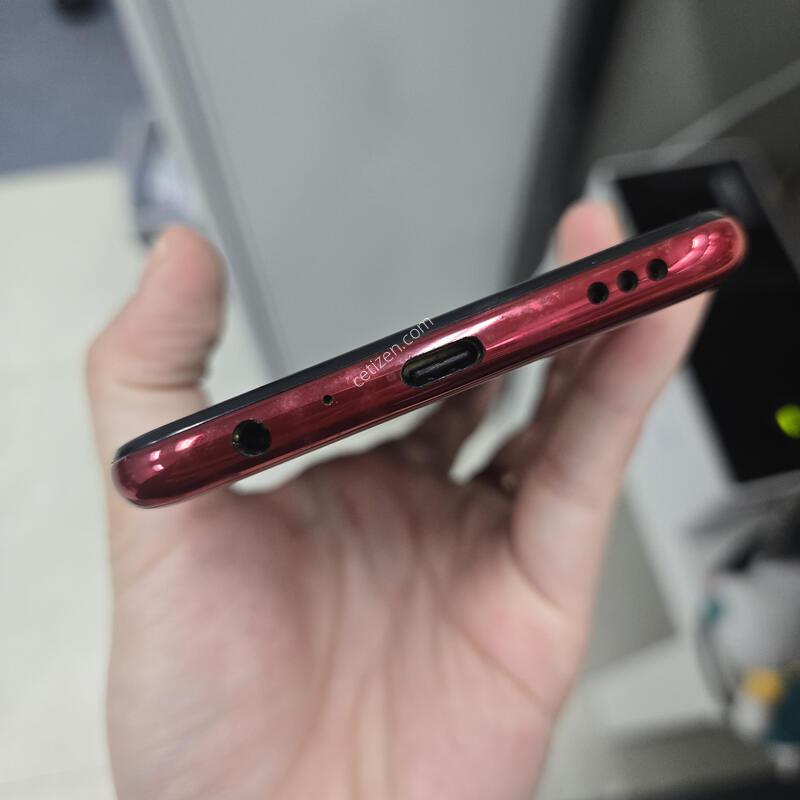 LG Q52 ���� 64GB ���ܻ� �������� ��������