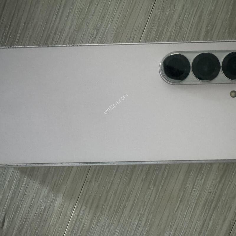 sss�� ����6  256GB  ��ũ