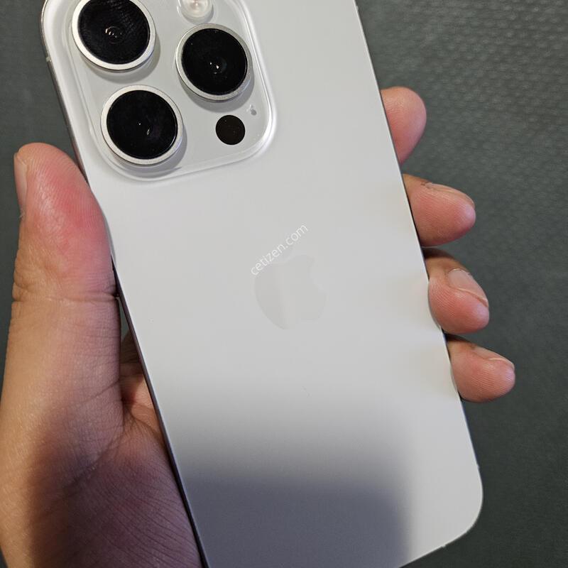 ������ 15���� 256GB ���±��� ���͸�87%