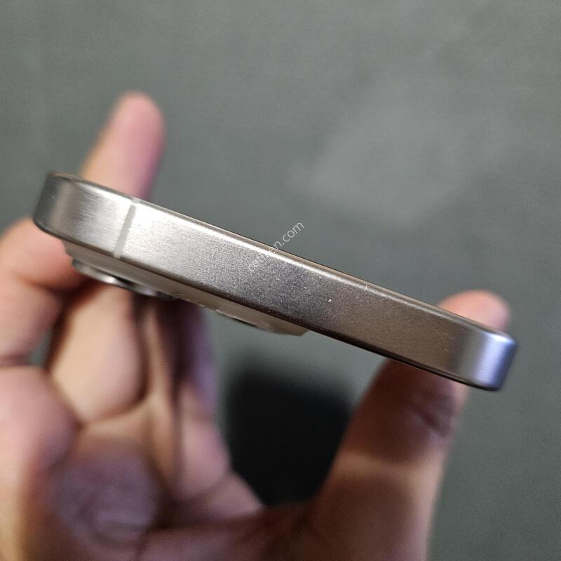 ������ 15���� 256GB ���±��� ���͸�87%