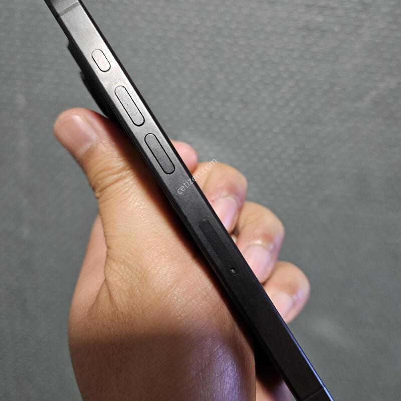 ������ 15���� 256GB ���±��� ���͸�88%