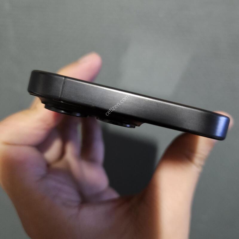 ������ 15���� 256GB ���±��� ���͸�88%