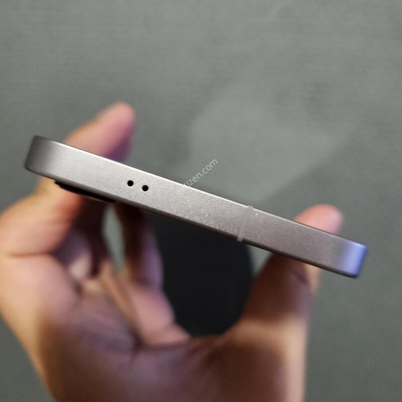 ������S25�÷��� 512GB �����մϴ�