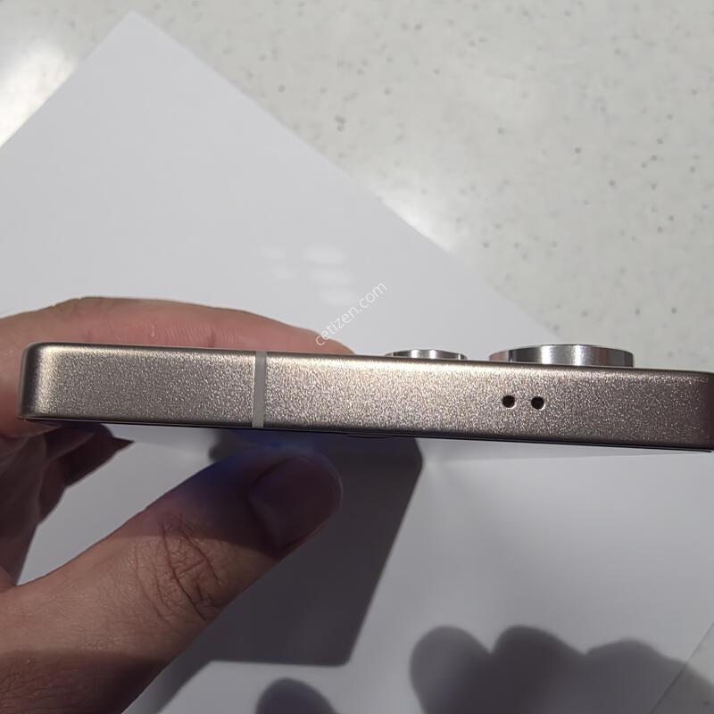 ������ s25 ��Ʈ�� 512G ƼŸ���׷��� S��