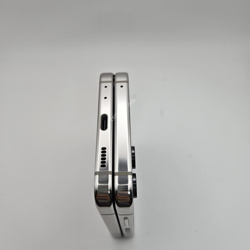 �ø�5/ƯS��/ũ��/���ܻ�/256GB/23��10��3�� ����