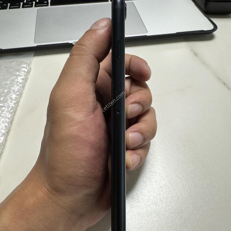 (Ǯ��/96%)������SE3 128G �̵峪�� �Ǹ��ؿ�.