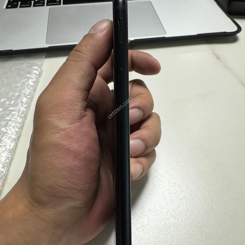 (Ǯ��/96%)������SE3 128G �̵峪�� �Ǹ��ؿ�.