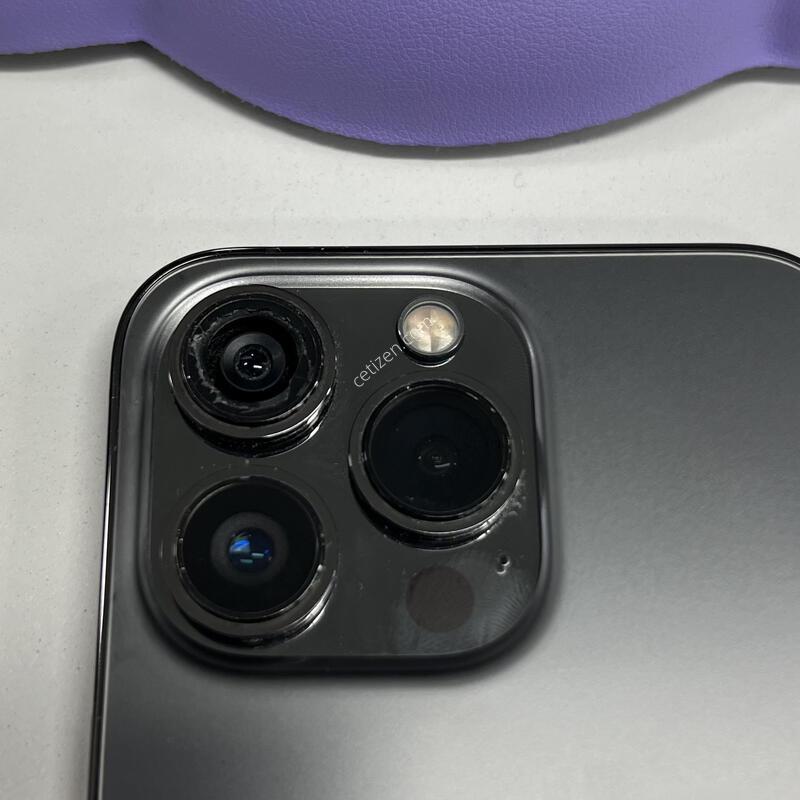 ������13���� 256GB �׷�����Ʈ �Ǹ��մϴ�.