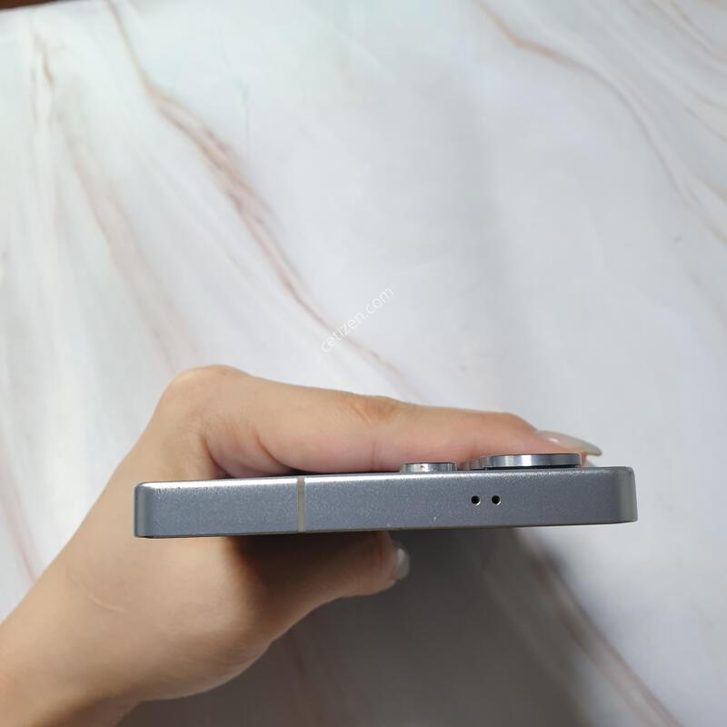 LG ������ S25��Ʈ�� ƼŸ���ǹ����� 256G ������ �Ǹ��մϴ�