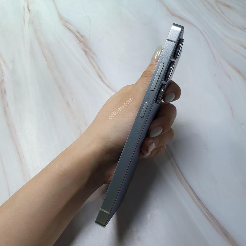 LG ������ S25��Ʈ�� ƼŸ���ǹ����� 256G ������ �Ǹ��մϴ�