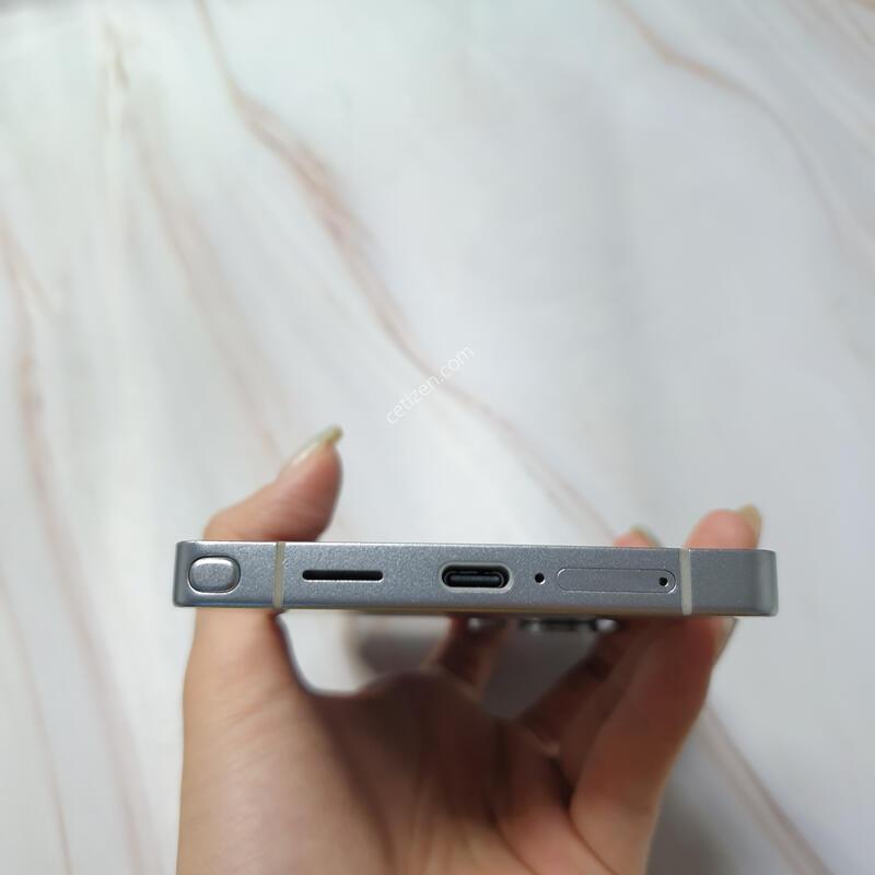 LG ������ S25��Ʈ�� ƼŸ���ǹ����� 512G ������ �Ǹ��մϴ�