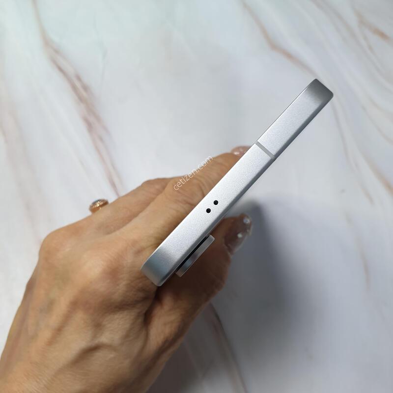 LG ������ S25FE ȭ��Ʈ 256G S�� �Ǹ��մϴ�