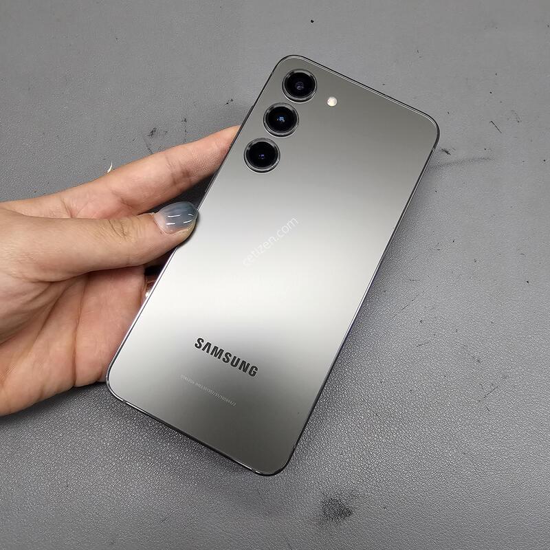 �Ｚ ������ s23 (sm-s911) 256GB �׸� ������ ������ �߰��� ~!!