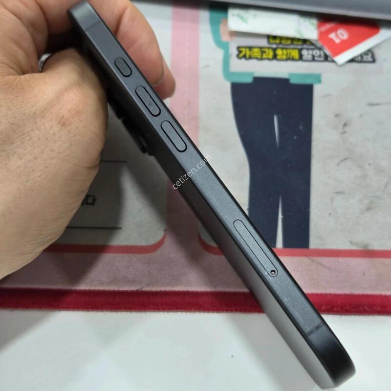 ���� ������ 16  128GB ���� A��  �嵥��100% �Ǹ��մϴ�.