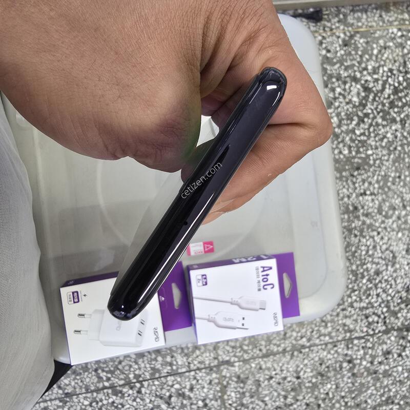SK A31(A315) 64G �������� ����� �˴ϴ�