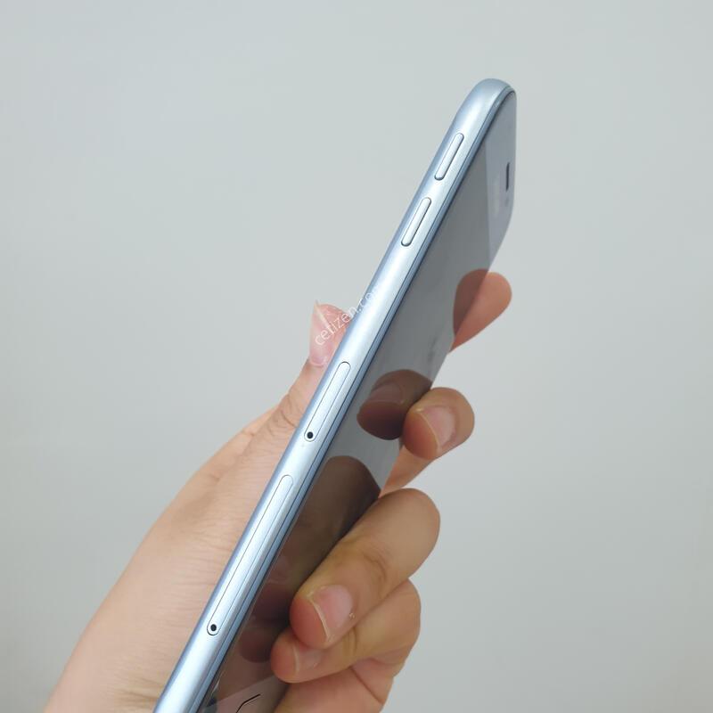 ������ J3 604