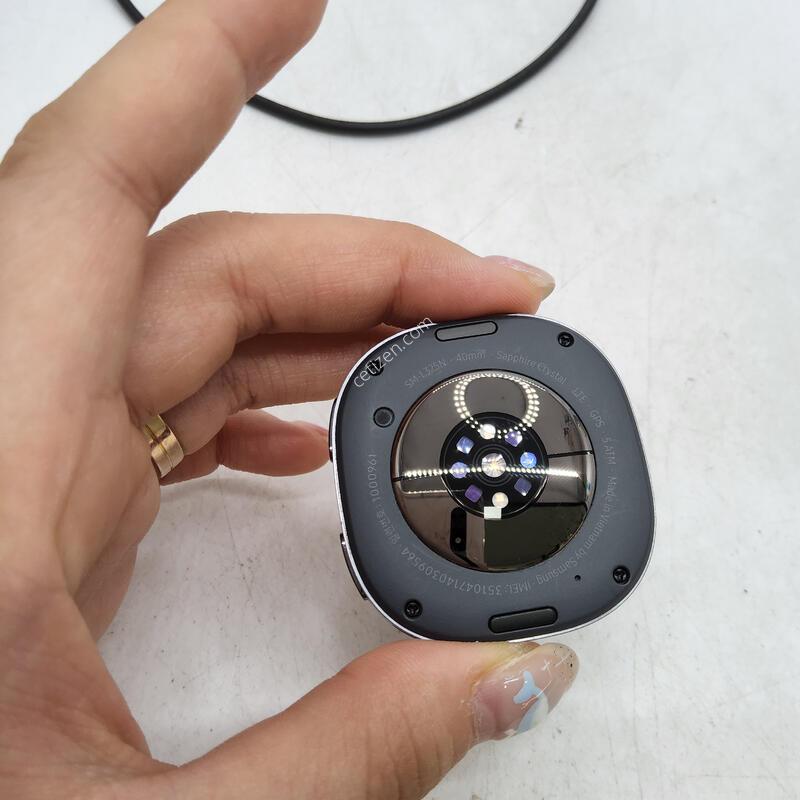 �����ÿ�ġ8 ���� 40MM LTE KT