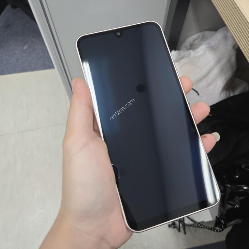 ������ ���̵�8 ��ũ 128GB SK �ܰ�S���ܻ�